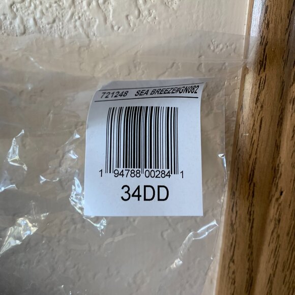 BRA - Picture 2 of 2